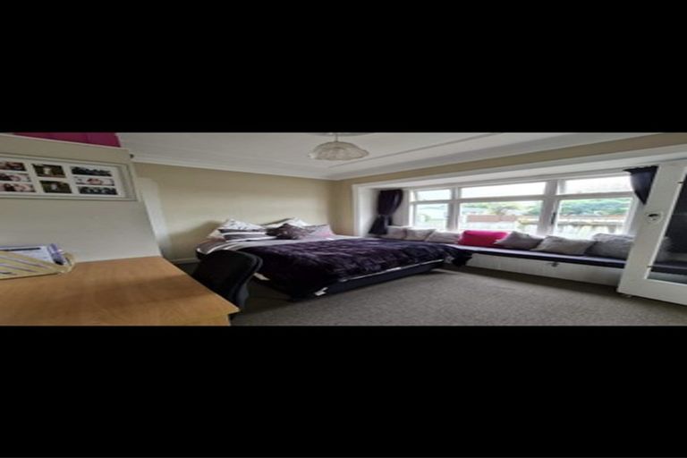 Photo of property in 42 Chelwood Street, Takaro, Palmerston North, 4412