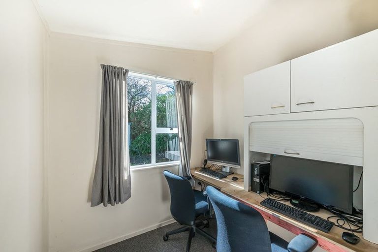 Photo of property in 188 Main Road South, Raumati South, Paraparaumu, 5032