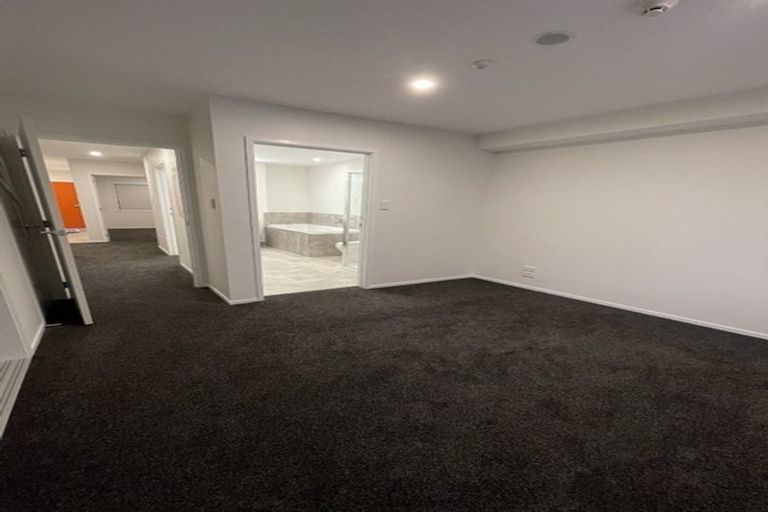 Photo of property in 84 Rangihina Road, Hobsonville, Auckland, 0616