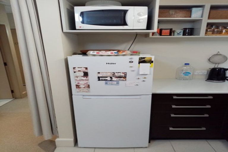 Photo of property in St Pauls Apartments, 64/43u Mulgrave Street, Thorndon, Wellington, 6011