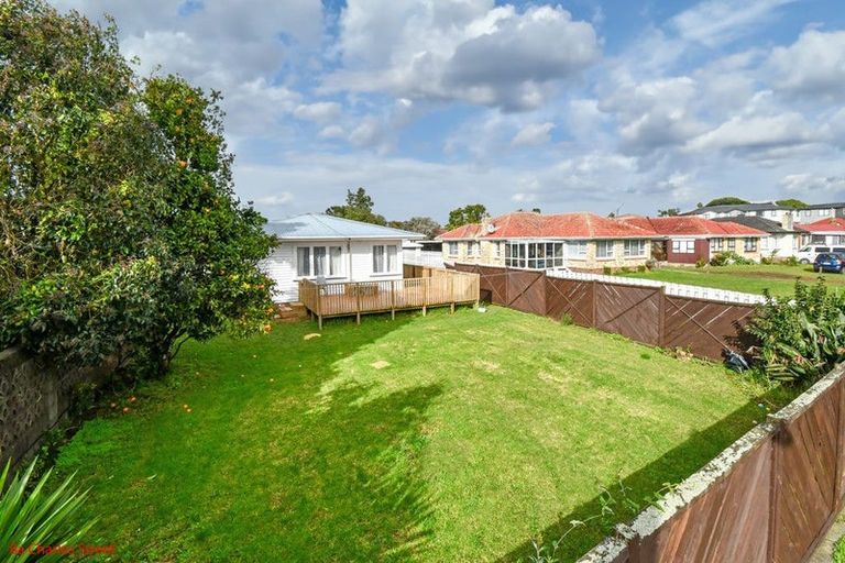 Photo of property in 8a Charles Street, Papatoetoe, Auckland, 2025