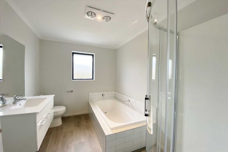 Photo of property in 31 Nethercote Way, Rolleston, 7614