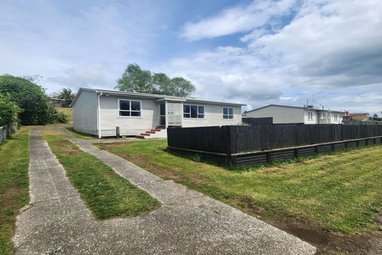 Photo of property in 74 Clyde Street, Tokoroa, 3420