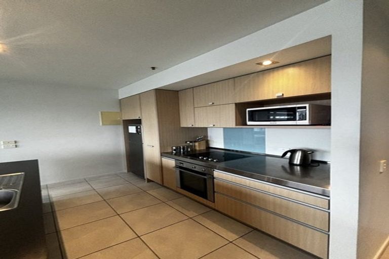 Photo of property in 22 Liardet Apartments, 303/22 Liardet Street, New Plymouth, 4310
