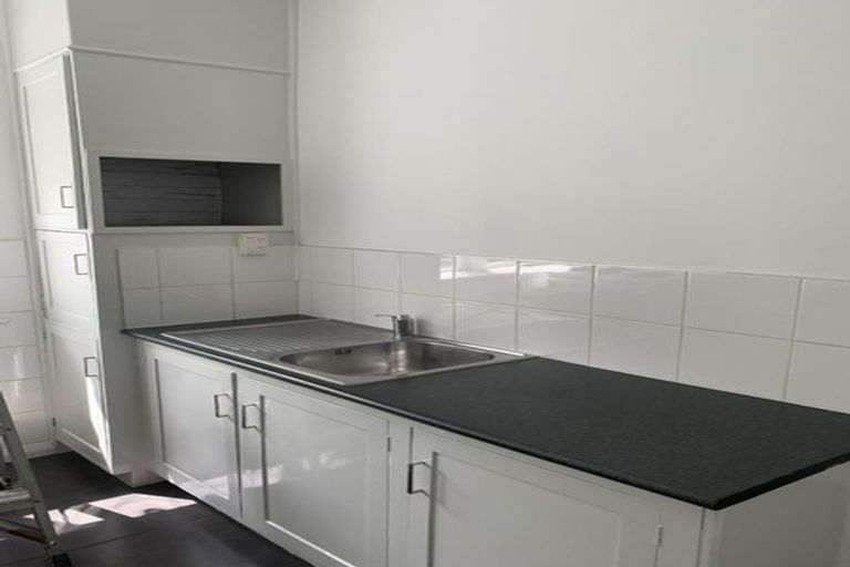 Photo of property in 7/9 Bell Street, Marton, 4710