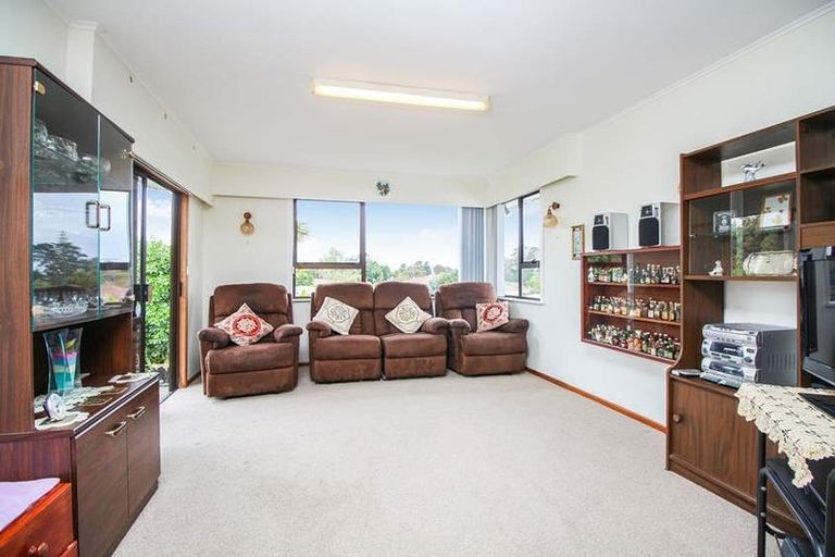 Photo of property in 25 Cutler Street, New Lynn, Auckland, 0600