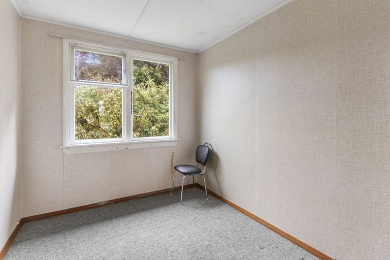 Photo of property in 19 Tui Terrace, Waipori Falls, Outram, 9073
