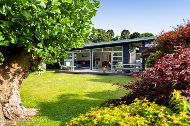 Photo of property in 46 Whakapaki Street, Urenui, 4375