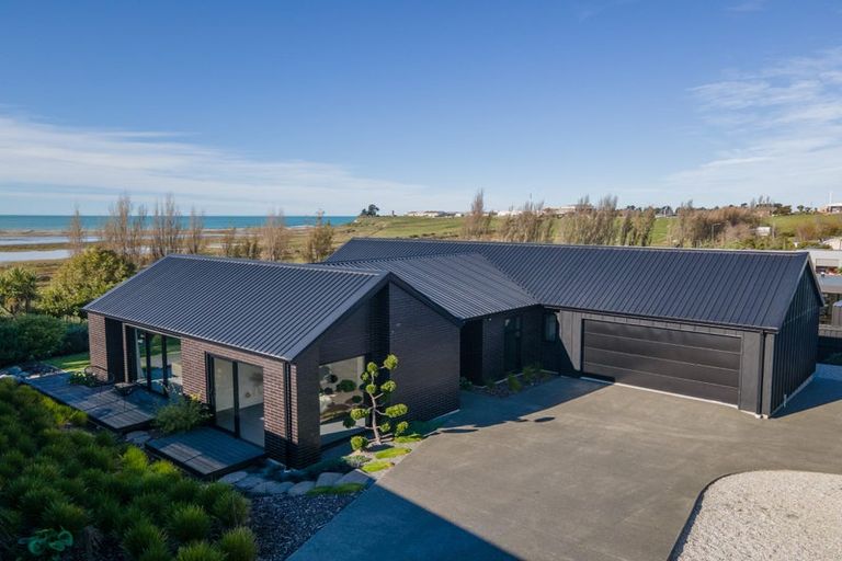 Photo of property in 13 Lancewood Terrace, Oceanview, Timaru, 7910