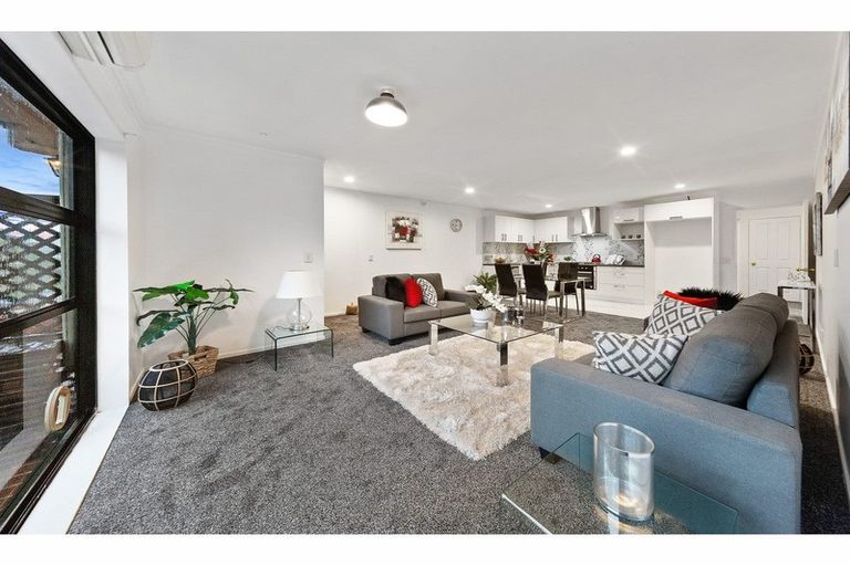 Photo of property in 4a Olympic Place, Papakura, 2110