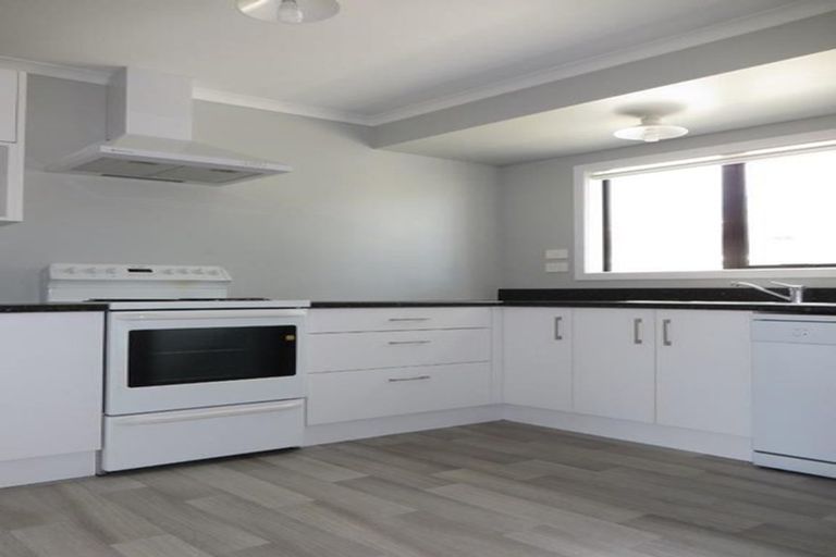 Photo of property in 24u1 Hogan Street, Hamilton East, Hamilton, 3216