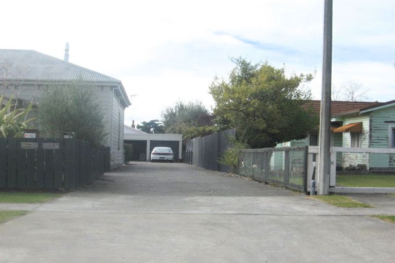 Photo of property in 3/904 Victoria Street, Parkvale, Hastings, 4122