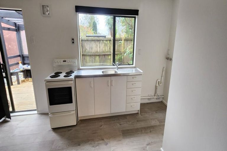 Photo of property in 82 Northcote Road, Northcote, Christchurch, 8052