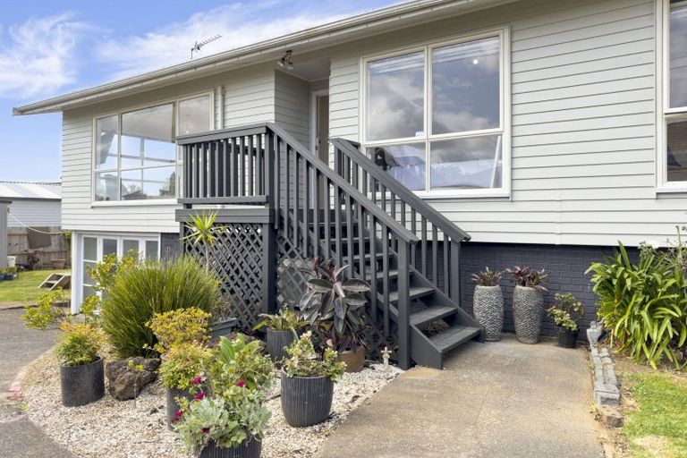 Photo of property in 52 Kirkbride Road, Mangere, Auckland, 2022