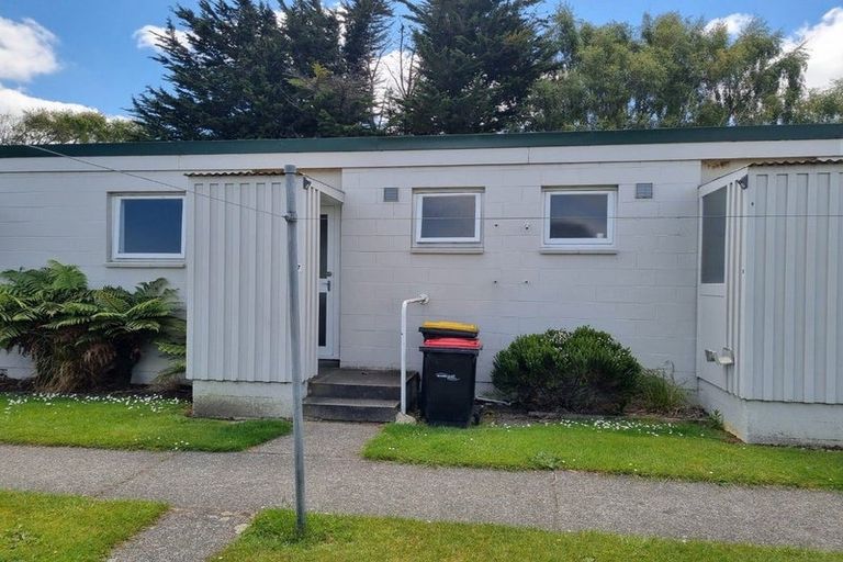 Photo of property in 22 Avenal Street, Avenal, Invercargill, 9810