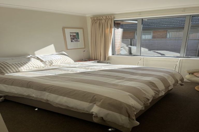 Photo of property in 1 Acorn Way, Stoke, Nelson, 7011