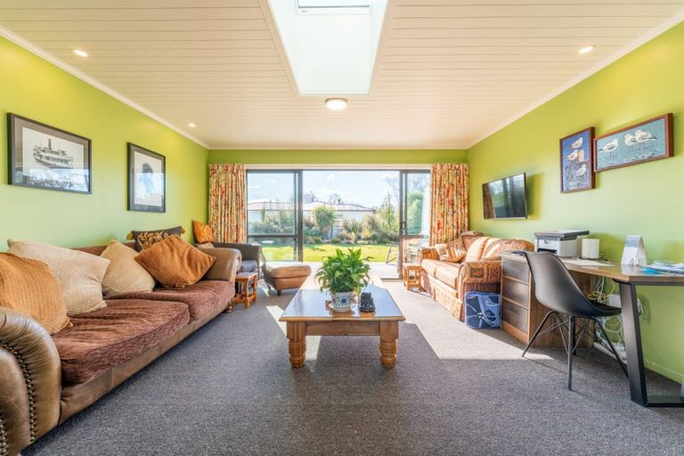 Photo of property in 242 Talbot Street, Geraldine, 7930