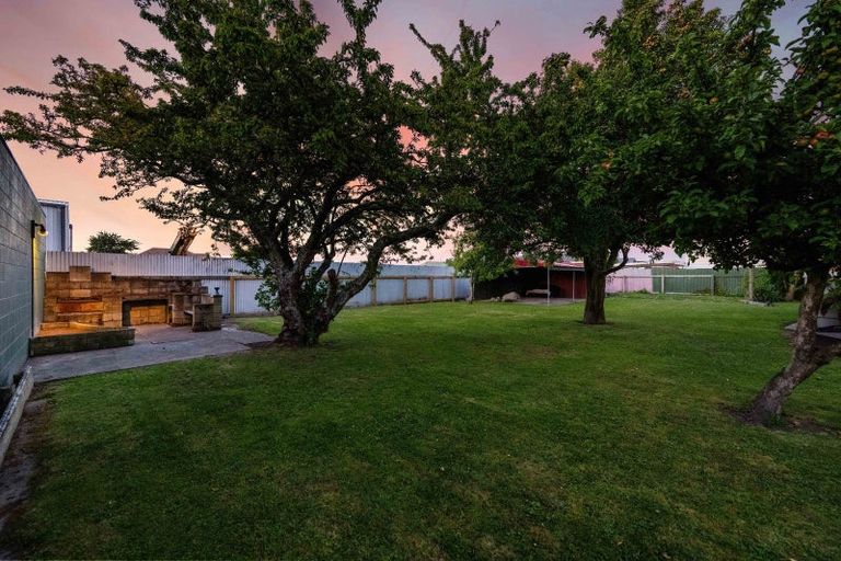 Photo of property in 4 Milson Line, Roslyn, Palmerston North, 4414