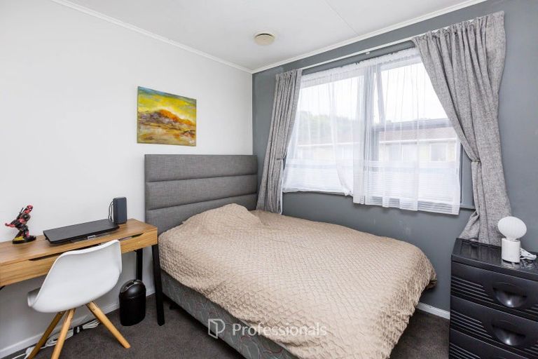 Photo of property in 26 Oregon Drive, Maoribank, Upper Hutt, 5018