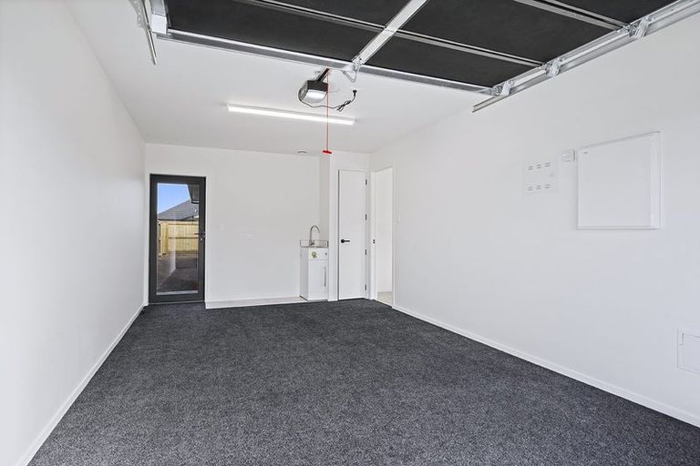 Photo of property in 22 Oneone Street, Cambridge, 3493