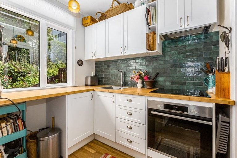 Photo of property in 4/14 Rosehaugh Avenue, Karori, Wellington, 6012