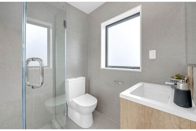 Photo of property in 74 Minhas Road, Papakura, 2110