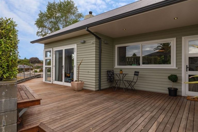 Photo of property in 264 Riverlaw Terrace, Saint Martins, Christchurch, 8022