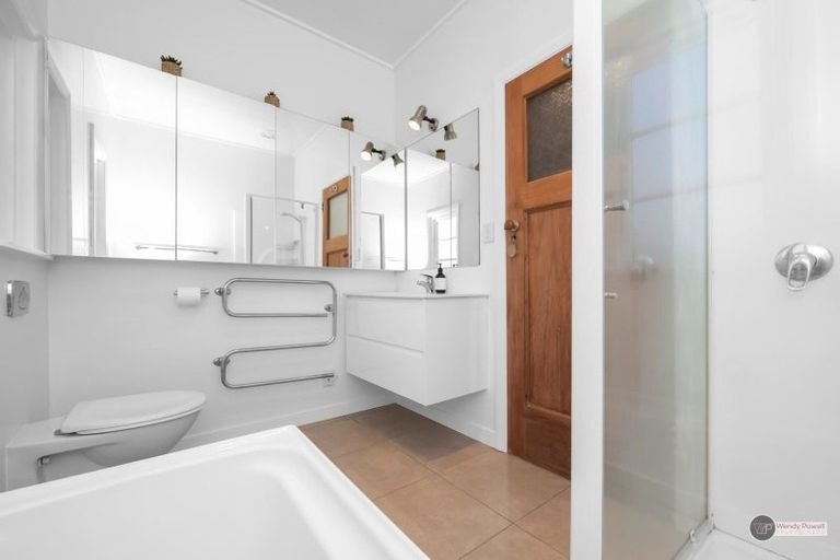 Photo of property in 89 Kings Crescent, Hutt Central, Lower Hutt, 5010