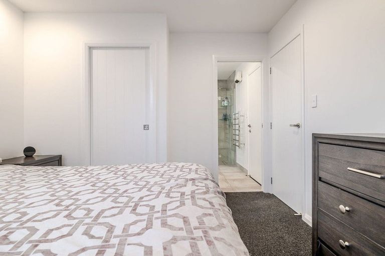 Photo of property in 16 Te Ara Matipou, Frimley, 4120
