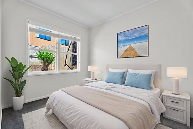 Photo of property in 1/8 Broadview Place, Howick, Auckland, 2014
