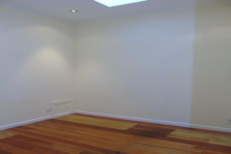 Photo of property in 68 Wallace Street, Mount Cook, Wellington, 6021