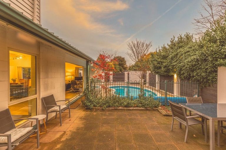 Photo of property in 59b Maidstone Road, Ilam, Christchurch, 8041