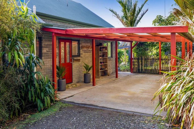 Photo of property in 569 Wortley Road, Waiongana, Inglewood, 4389