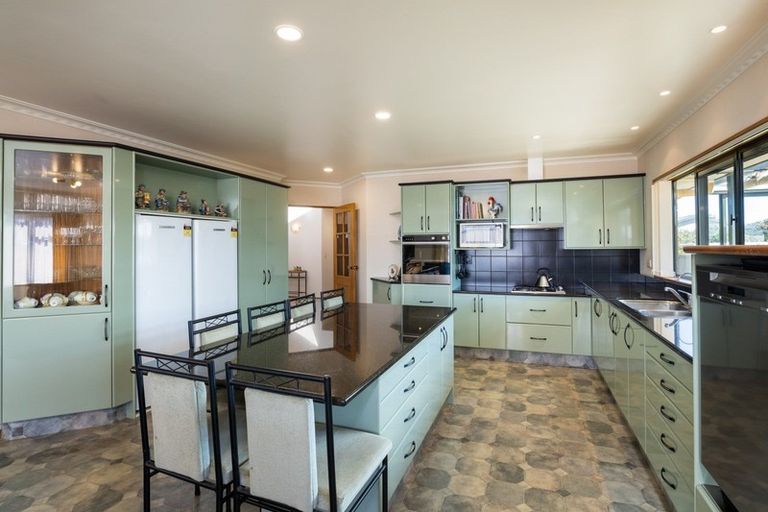 Photo of property in 16 Barrett Road, Whalers Gate, New Plymouth, 4310