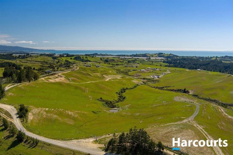 Photo of property in 36 Tirohanga Moana Way, Tasman, 7175