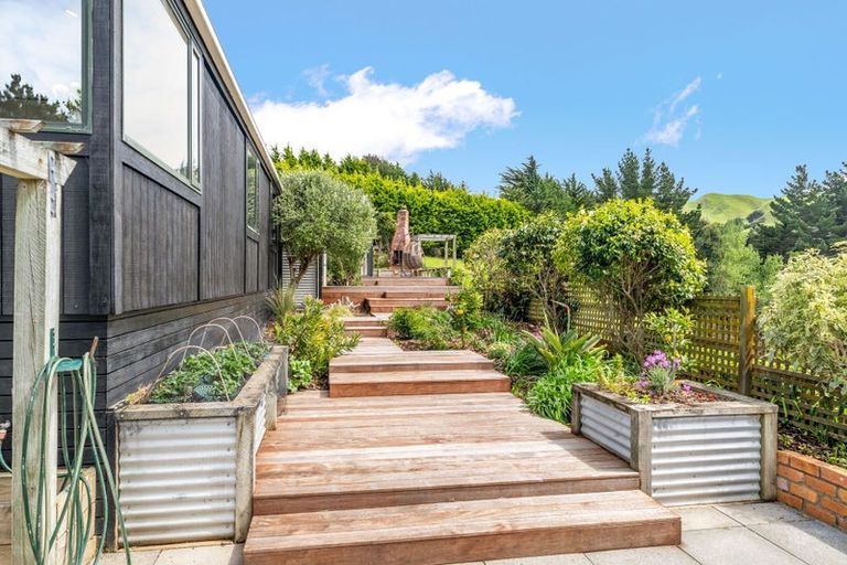 Photo of property in 20 Coroglen Rise, Pukerua Bay, 5026