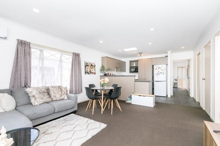 Photo of property in 201u4 Massey Street, Frankton, Hamilton, 3204