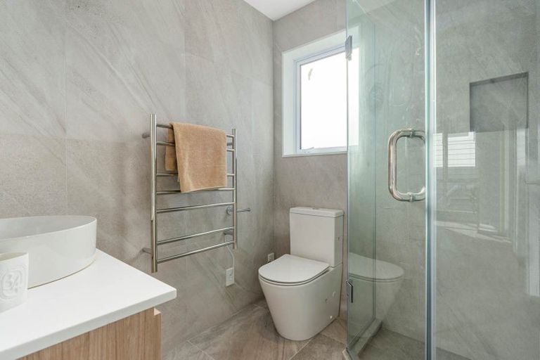 Photo of property in 123b Forrest Hill Road, Forrest Hill, Auckland, 0620