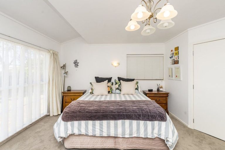 Photo of property in 2 Tirimoana Place, Otamatea, Whanganui, 4501