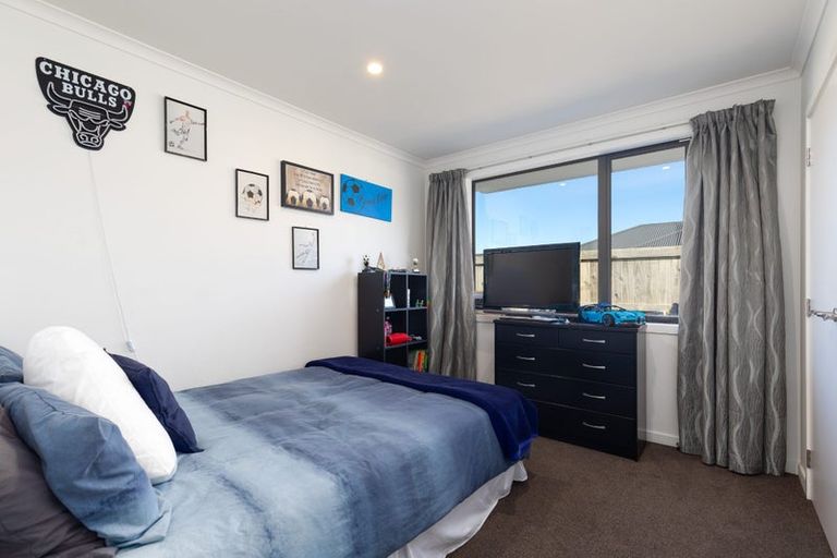 Photo of property in 14 George Fyfe Way, Wakefield, 7025