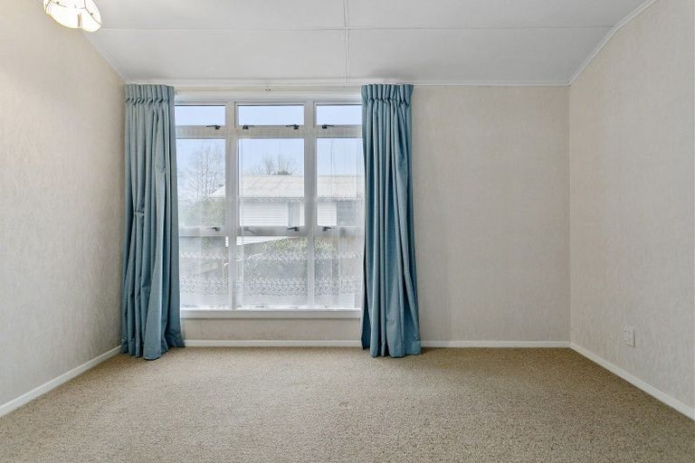 Photo of property in 8 Paehoro Grove, Turangi, 3334