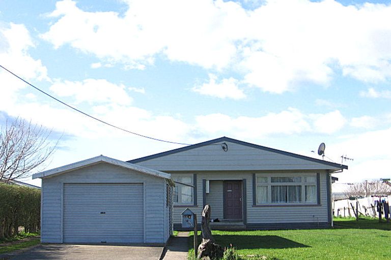 Photo of property in 104a Mako Mako Road, Levin, 5510