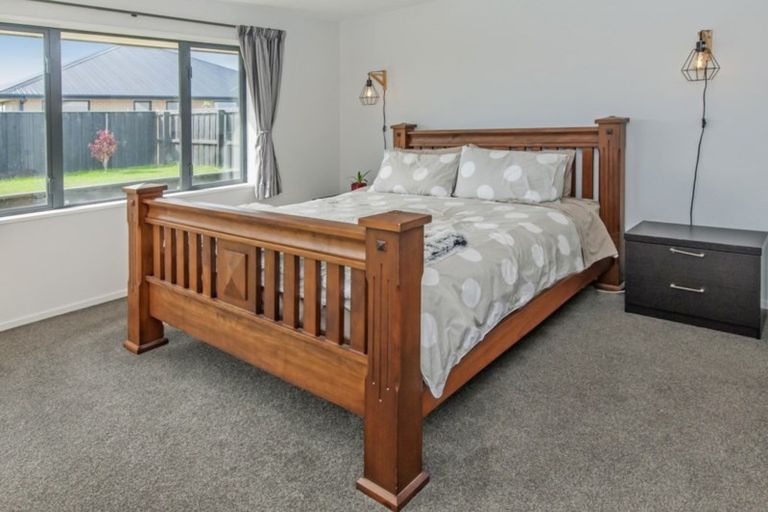 Photo of property in 7 Northmoor Boulevard, Rolleston, 7615