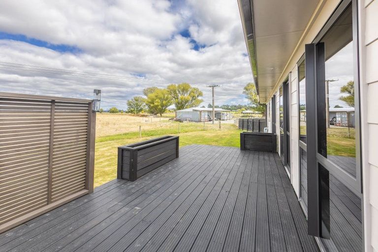 Photo of property in 1 Elm Place, Tikipunga, Whangarei, 0112