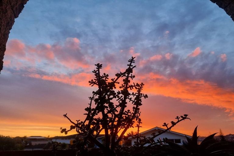 Photo of property in 75 Rosario Crescent, Red Beach, 0932
