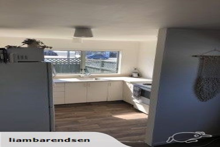 Photo of property in 1/1 Taradale Road, Pirimai, Napier, 4112