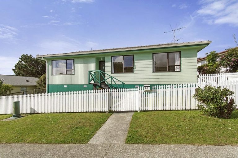 Photo of property in 23 Nassau Avenue, Grenada North, Wellington, 5028