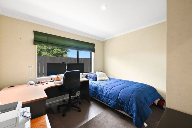 Photo of property in 17 Grasmere Court, Huntington, Hamilton, 3210