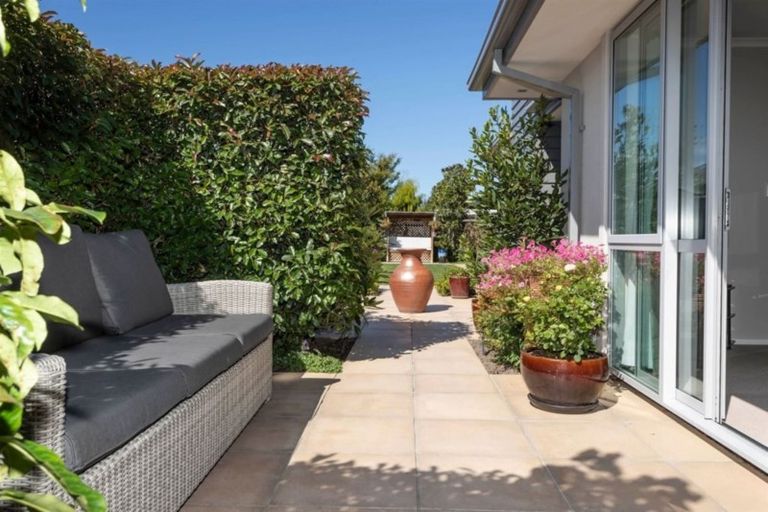 Photo of property in 9 Oratia Grove, Northwood, Christchurch, 8051