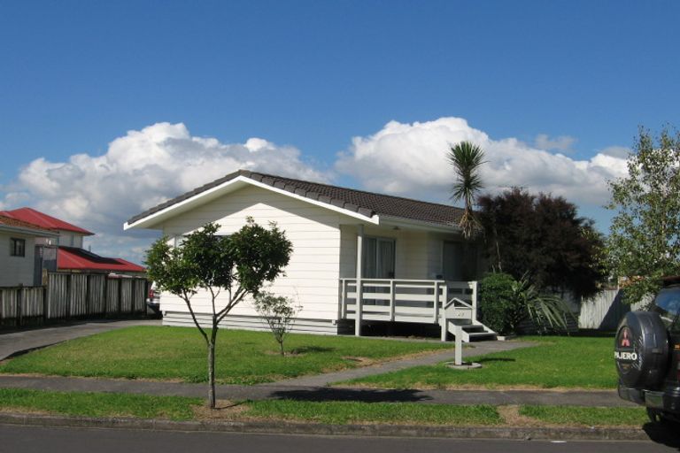 Photo of property in 20 Halyard Place, Te Atatu Peninsula, Auckland, 0610